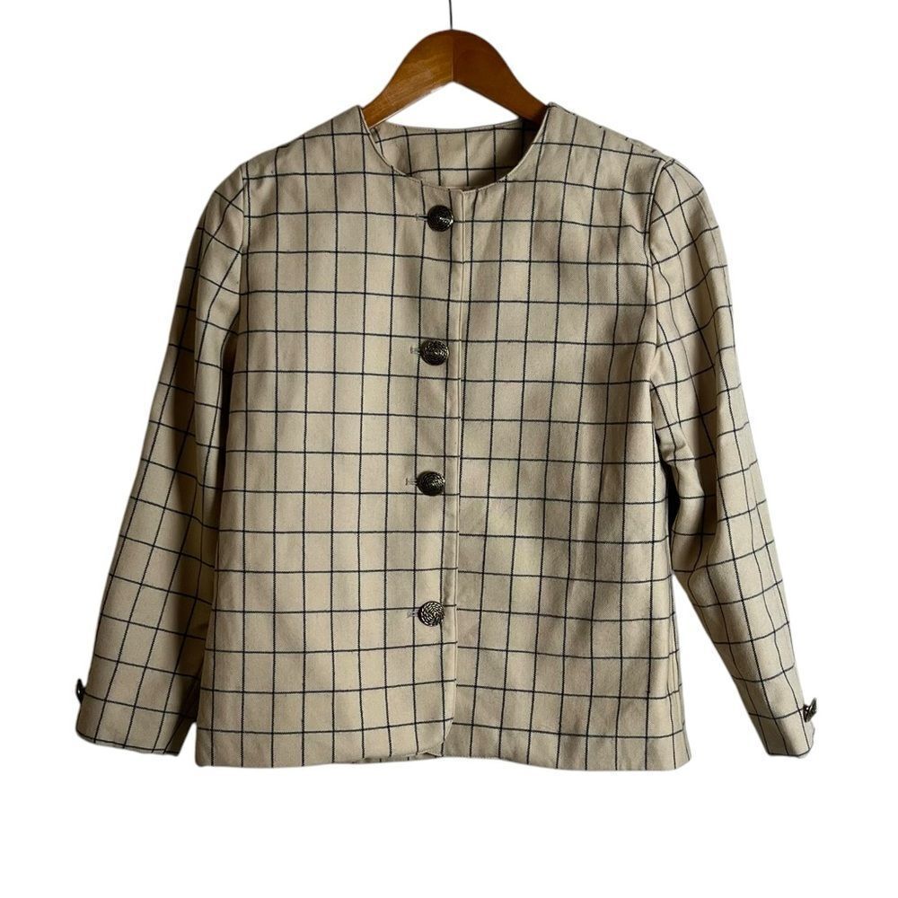 Surrey Classic Plaid Women's Jacket -‎ Cream and Black